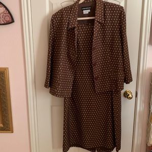 Donna Morgan 100% silk 2 piece dress